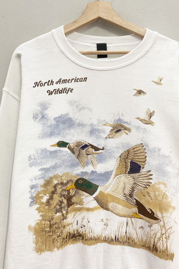 Ducks Wildlife Graphic Sweatshirt - White