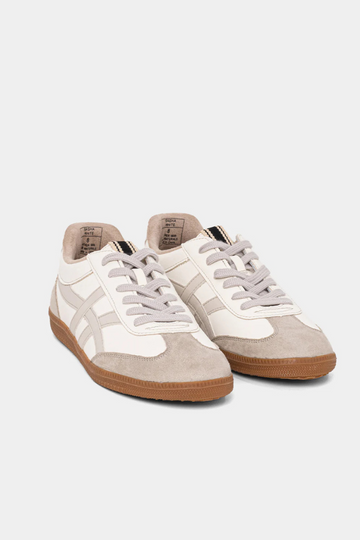 Sasha Sneaker - White
