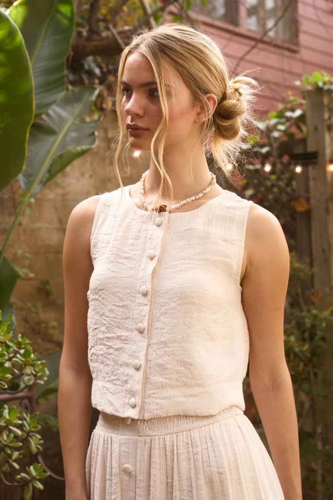 Set The Bar Button Tank - Beige