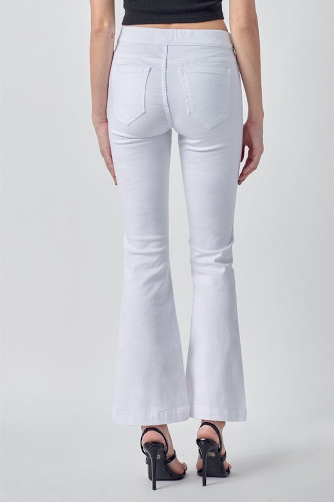 Reason To Relax Petite Jeans - White