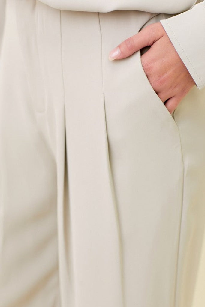 Look Around Pants- Taupe