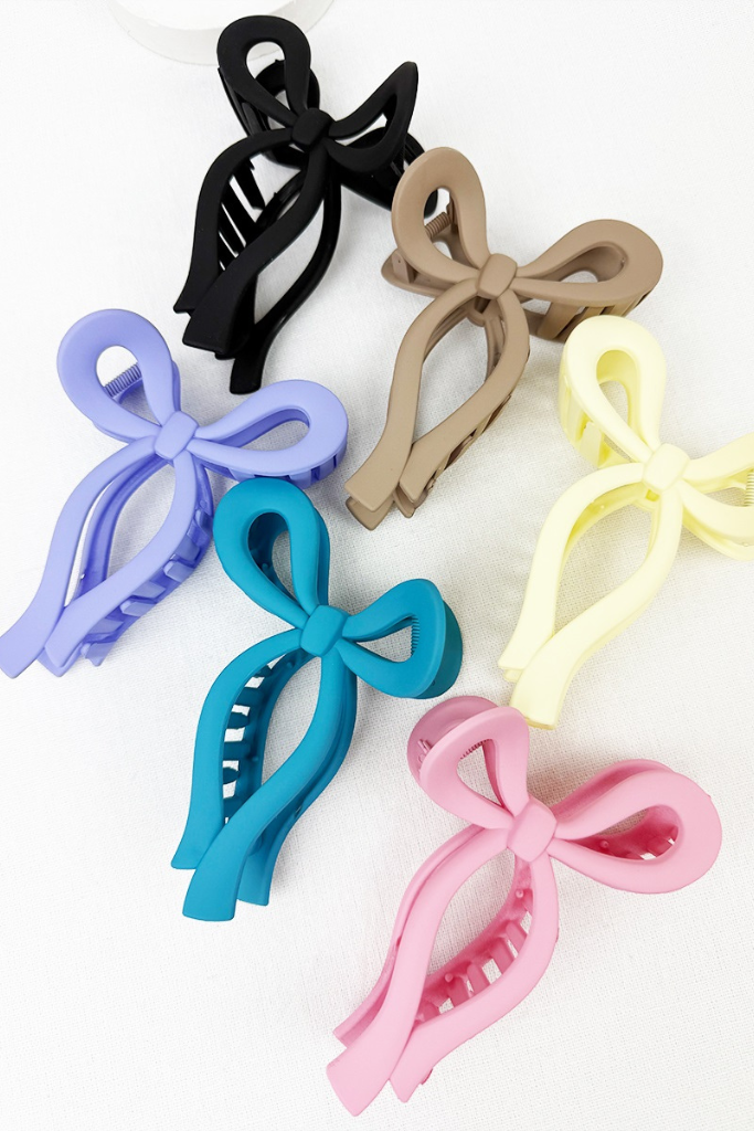 Elegant Large Bow Clip -