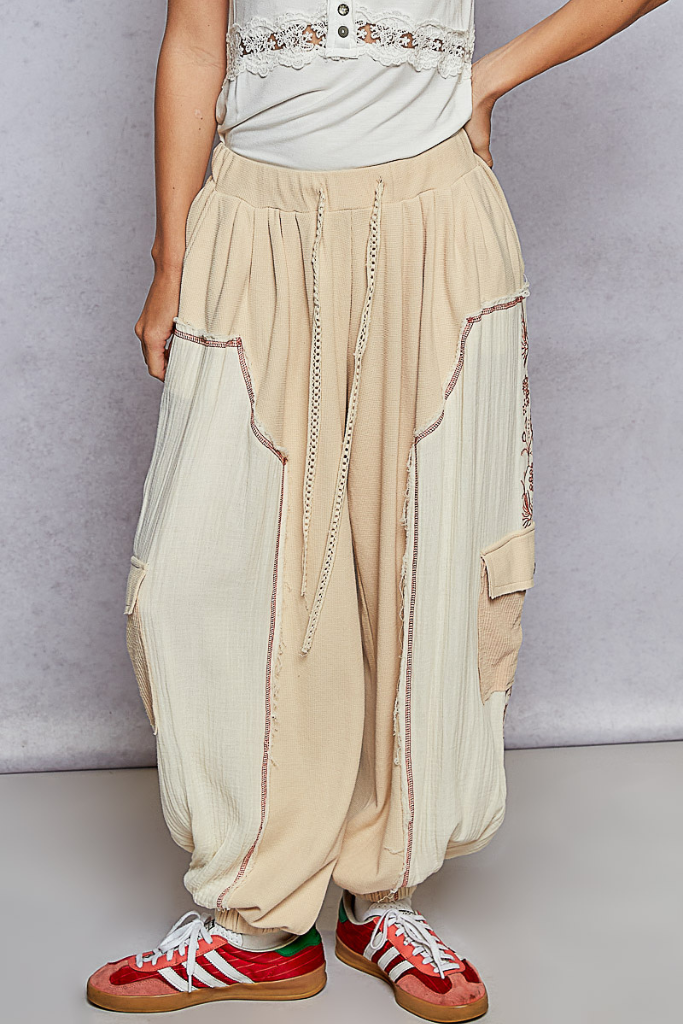 Annika Patterned Jogger Pants - Toasted Almond