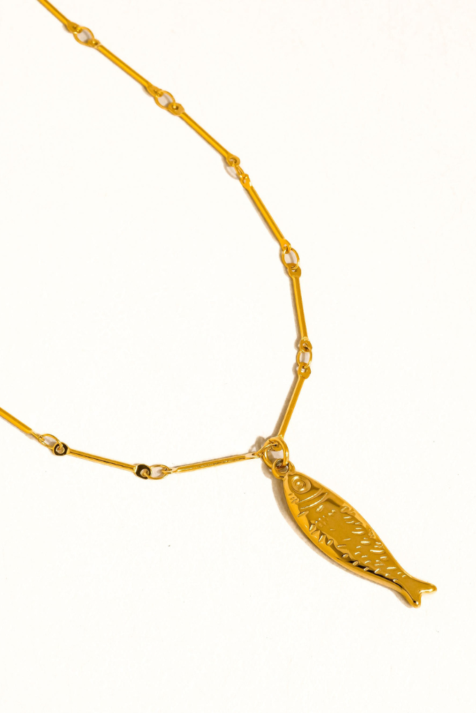 Good Catch Fish Necklace - Gold