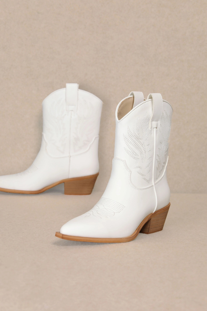 The Claire Cowgirl Boot - White