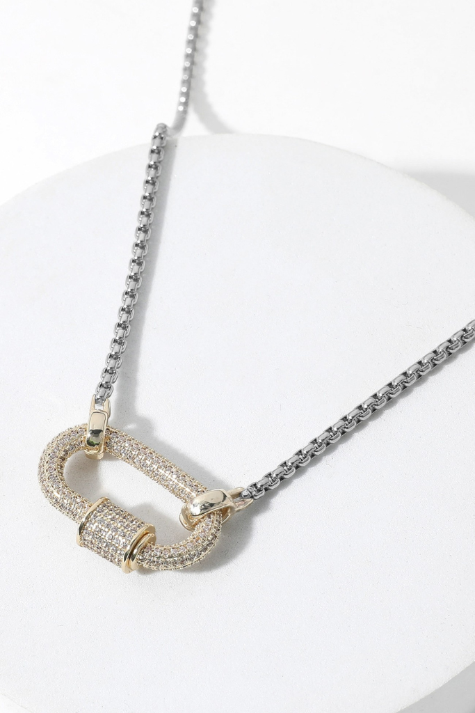 Britt Pendant Necklace - Silver