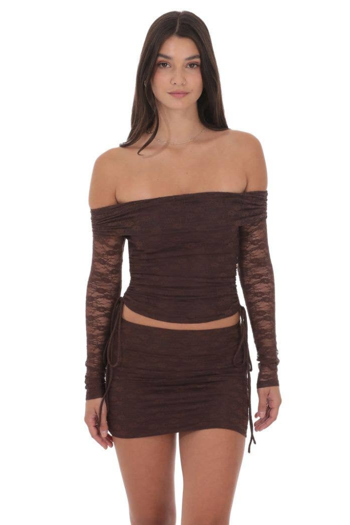 Lucy In The Sky Gracyn Off Shoulder Top - Brown