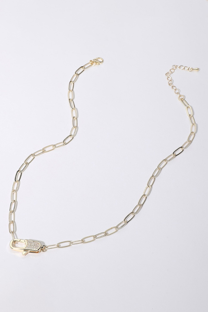 Right Here Clasp Necklace - Gold