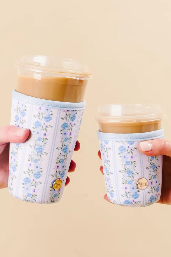 Sip Savvy Large Drink Sleeve - Petal Paradise Blue