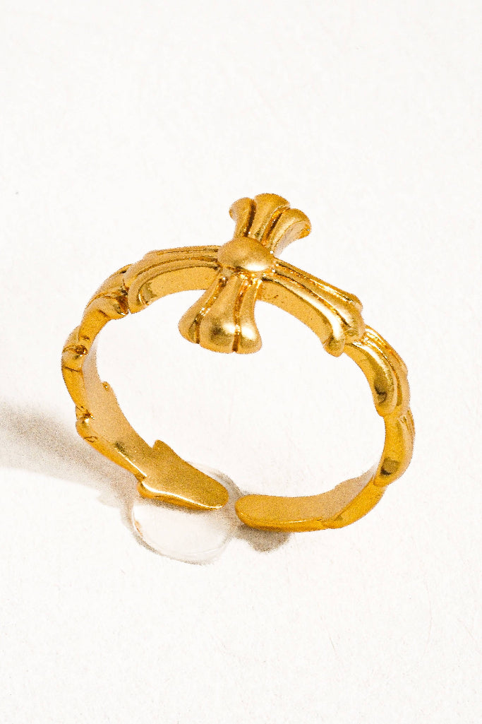 Ruth Adjustable Cross Ring - Gold