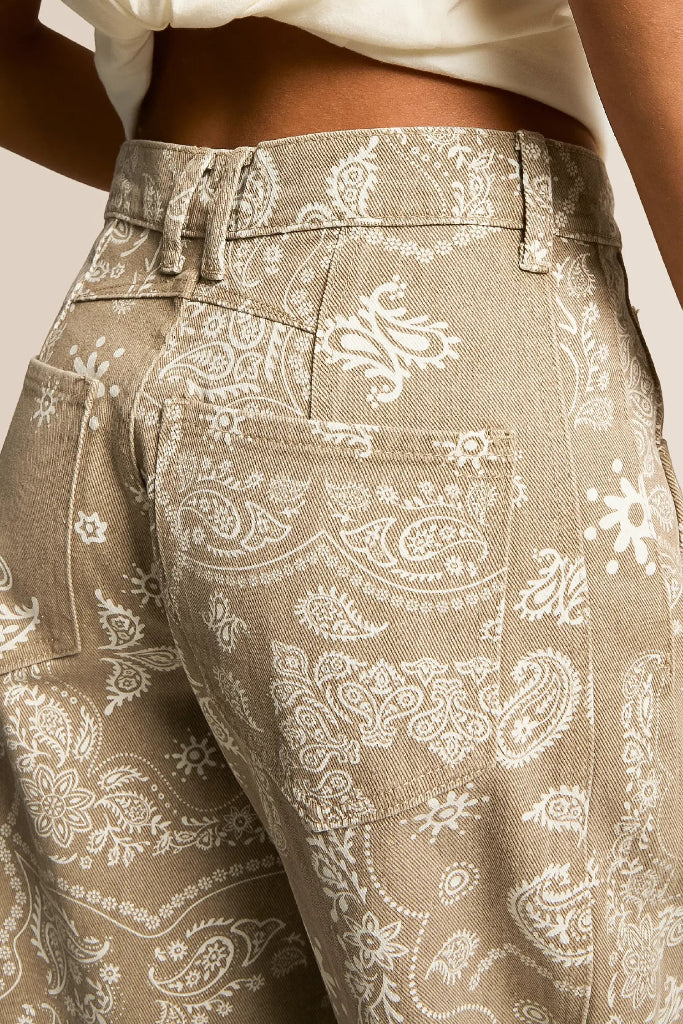 Hot Style Paisley Barrel Jeans - Tan