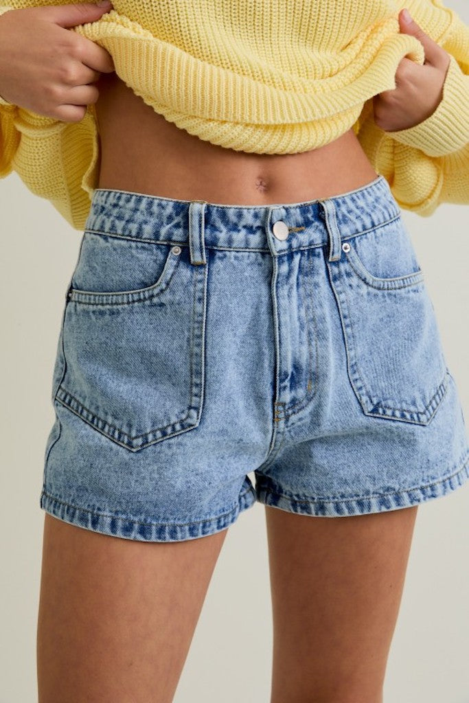 Damsey Denim Shorts- Light Wash