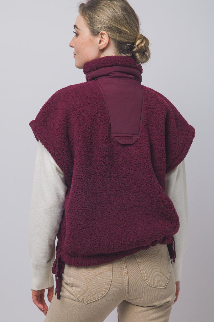Free Range Teddy Vest - Burgundy
