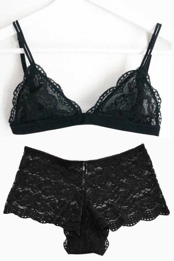 Kind Of Love Lace Bralette - Black