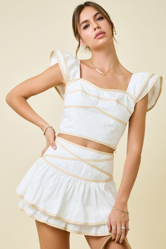 Contrast Cutie Ruffle Top - White