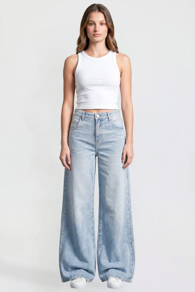 Trend Setter Wide Leg Baggy Jeans - Light Wash