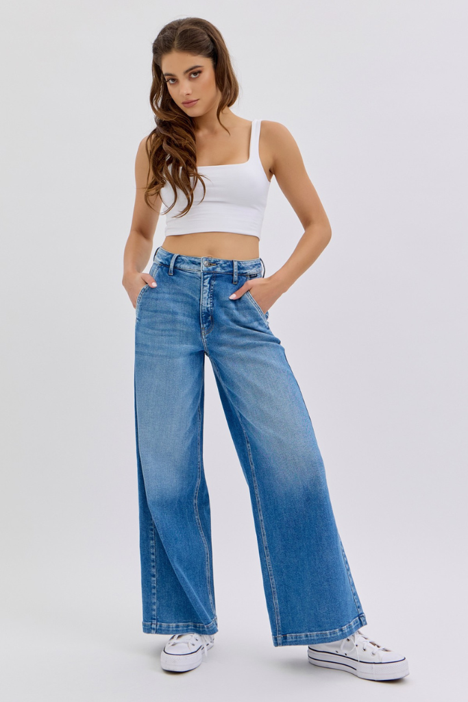 Off Duty Wide Leg Jeans - Medium Wash