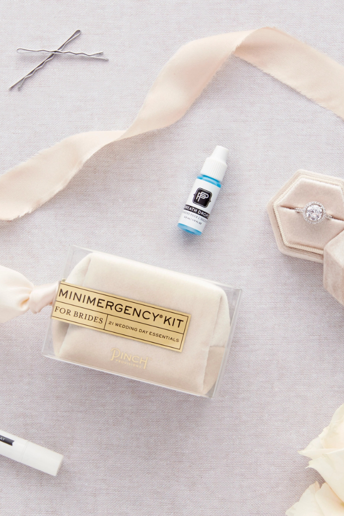 Mini-Emergency Kit for Brides