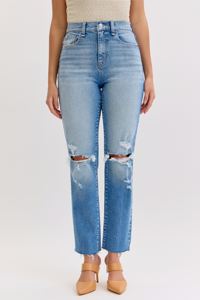 Sweet Talk Straight Leg Jeans - Medium Wash