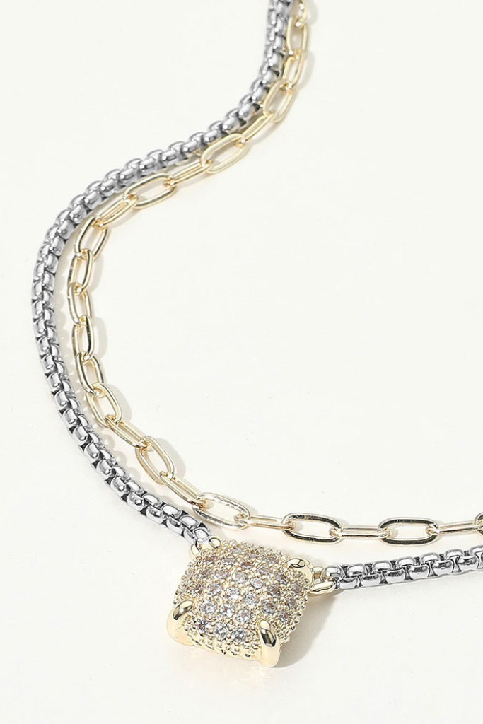 Standout Layered Necklace - Silver/Gold