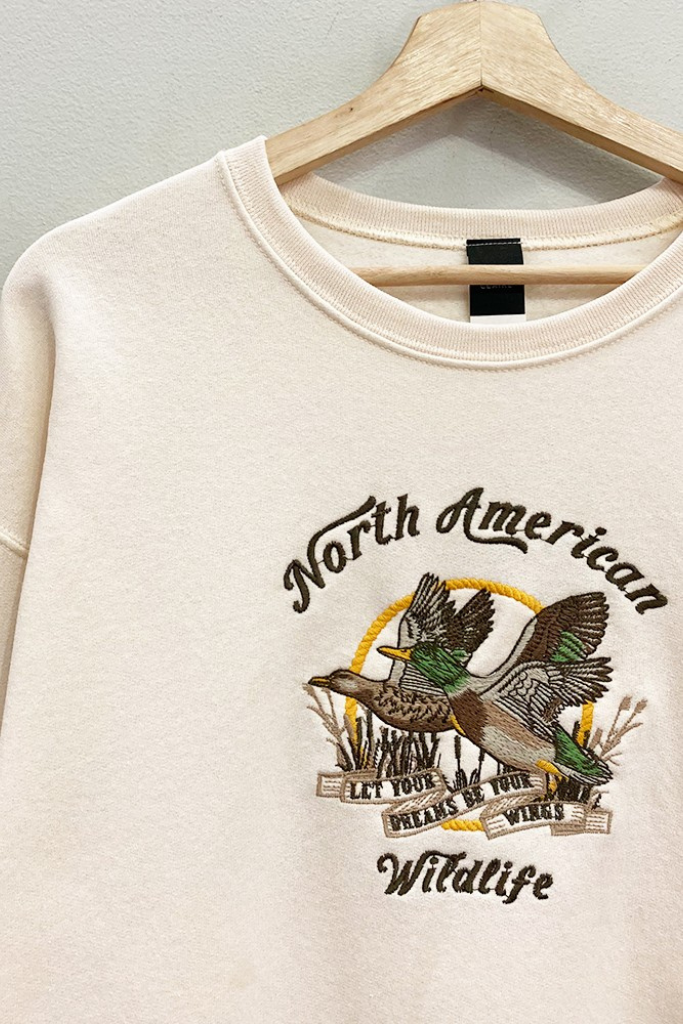Wild And Free Sweatshirt - Cream