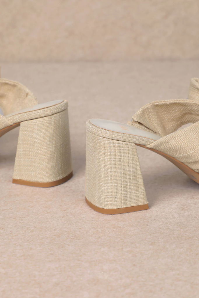 Lucy Bow Heel- Beige