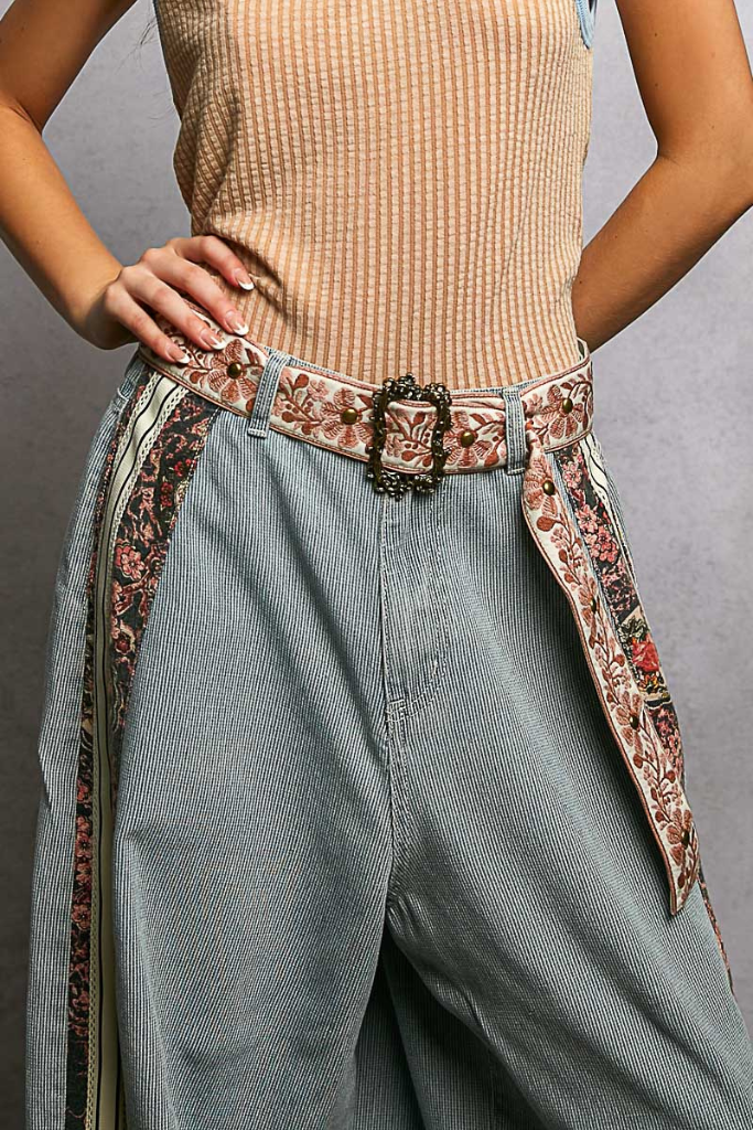 Hold Me Floral Belt - Ivory/Mauve