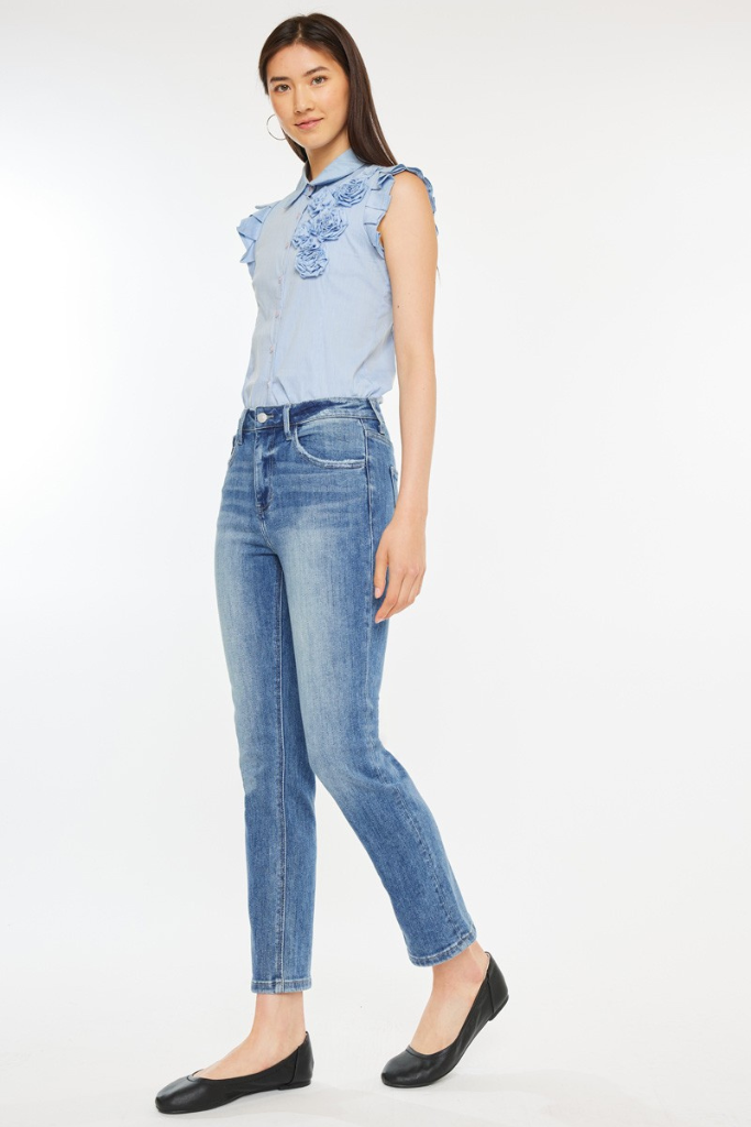 Annie Straight Leg Jeans - Medium Wash