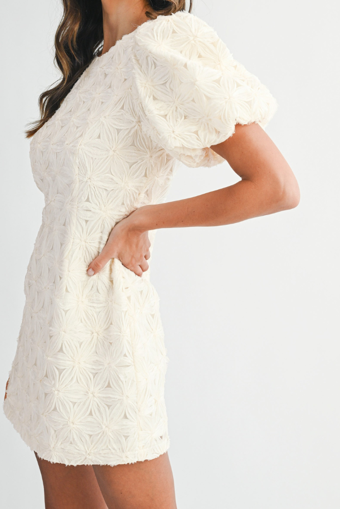 Lumi Textured Floral Dress - Cream