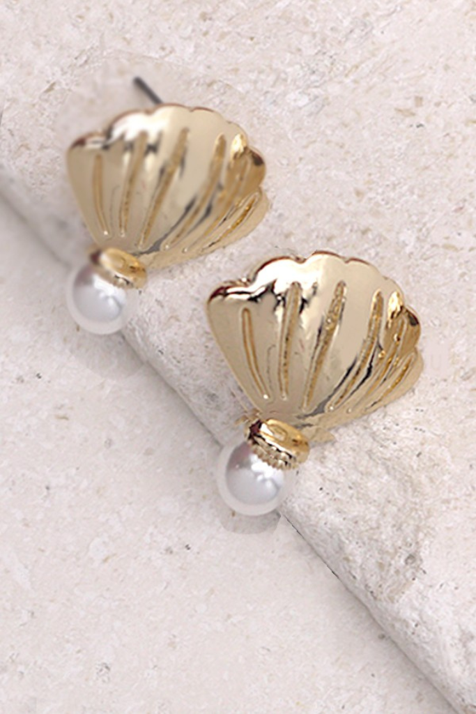 Ocean Muse Seashell Earring - Gold