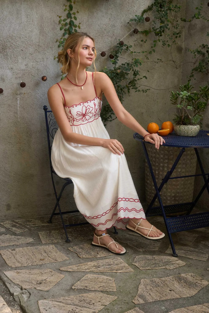 Jilly Scalloped Midi Dress- Red