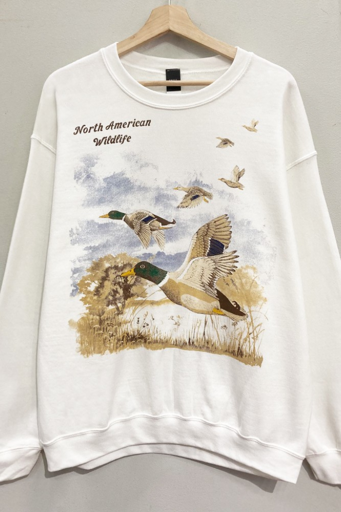 Ducks Wildlife Graphic Sweatshirt - White