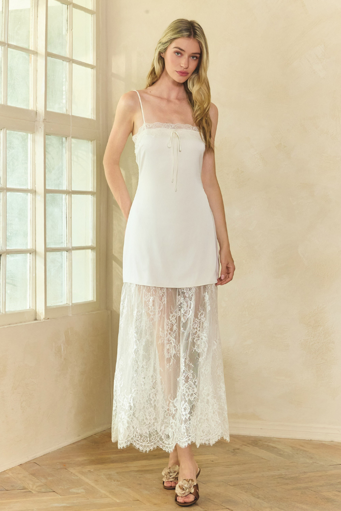 Stand Out Lace Maxi Dress - Off White