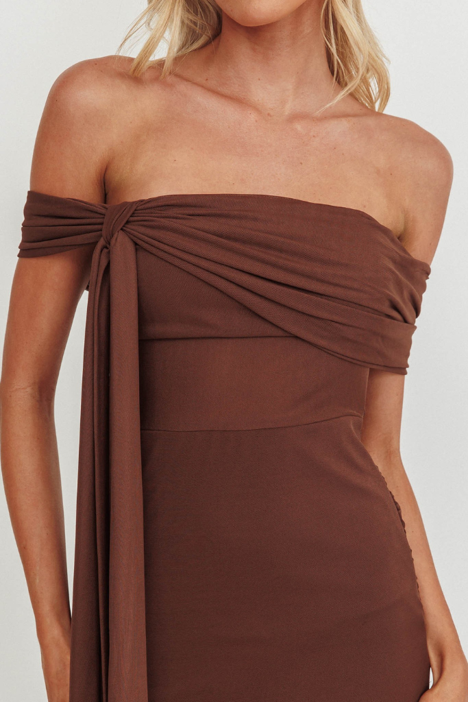 Get Answers Maxi Dress - Chocolate