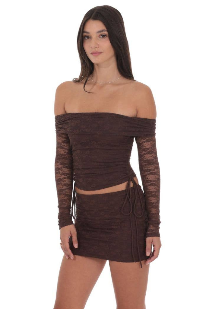 Lucy In The Sky Gracyn Off Shoulder Top - Brown
