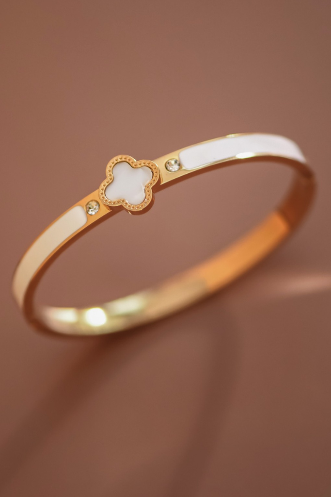 Rue Clover Bangle - Gold/White