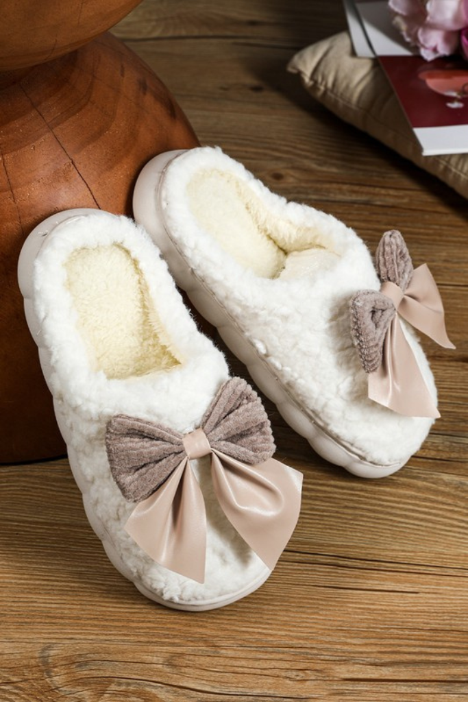 Full Of Warmth Bow Slipper - Ivory/Brown
