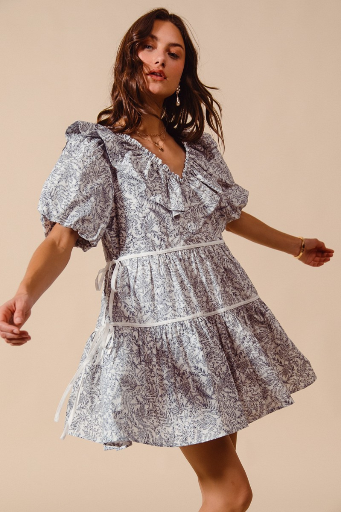 Dare To Dream Dress - White/Navy
