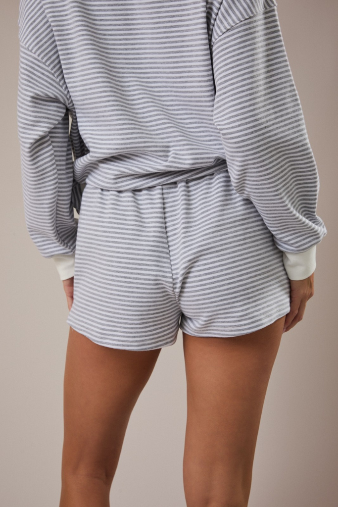 Cutting Loose Striped Shorts - White/Grey