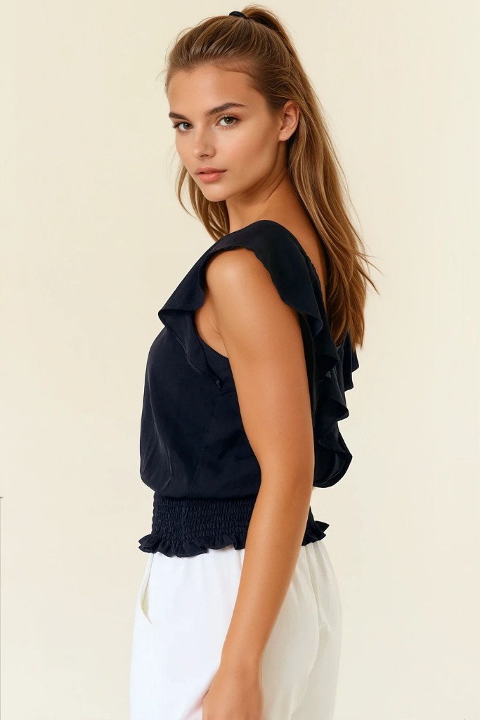 Big Reveal Ruffle Top - Black