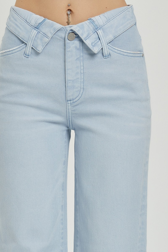 Truly Alive Wide Leg Jeans - Light Wash