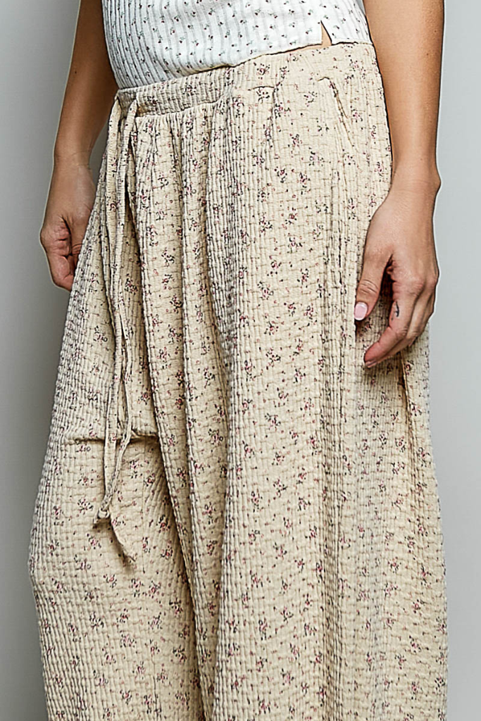 Monae Textured Knit Balloon Joggers - Beige Floral