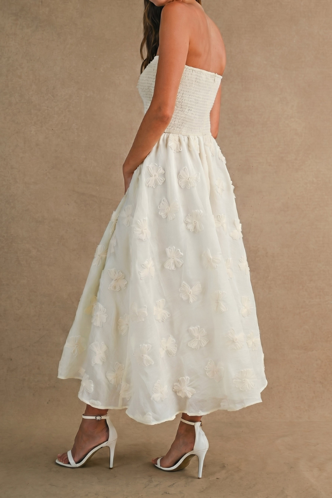 Self Serving 3D Floral Maxi Dress - Cream