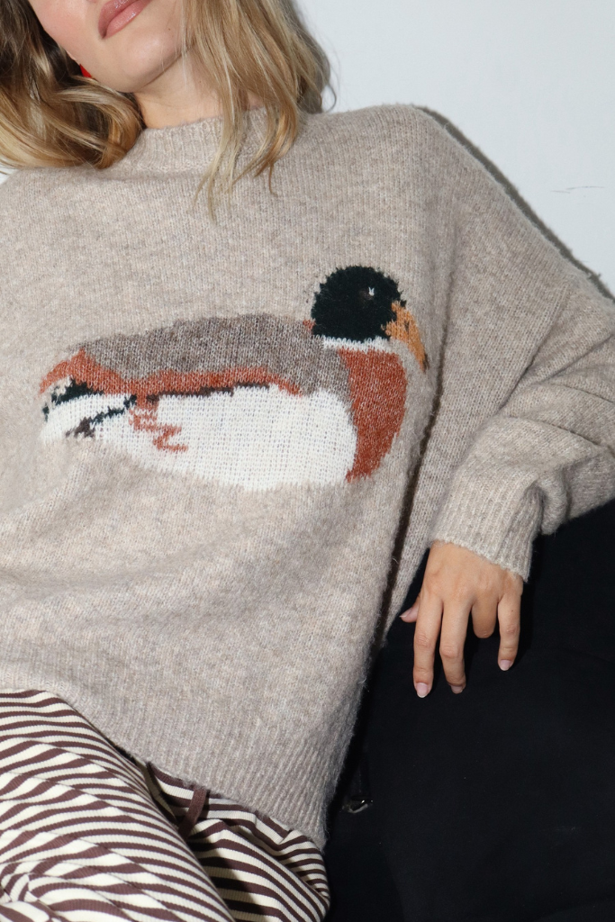 Lucky Duck Graphic Sweater - Sand
