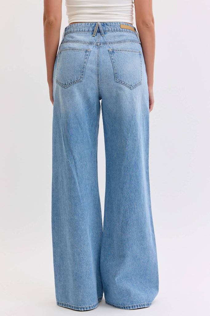 Just Saying Wide Leg Jeans - Light Wash