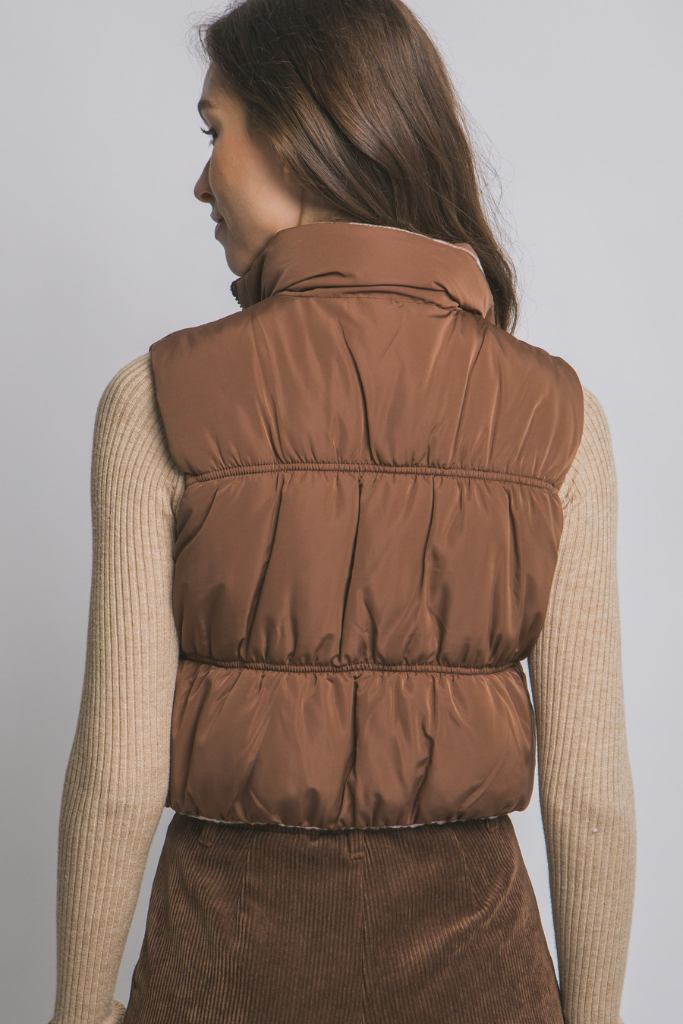 Fast Track Reversible Vest - Mocha
