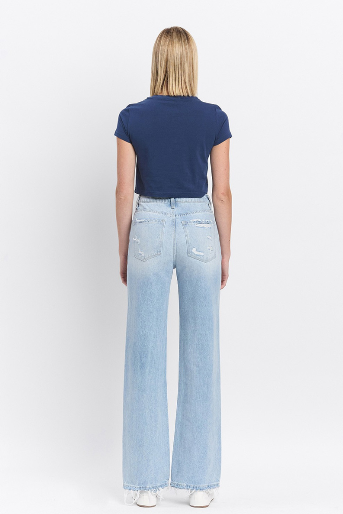 Modern Day Straight Leg Jeans - Light Wash