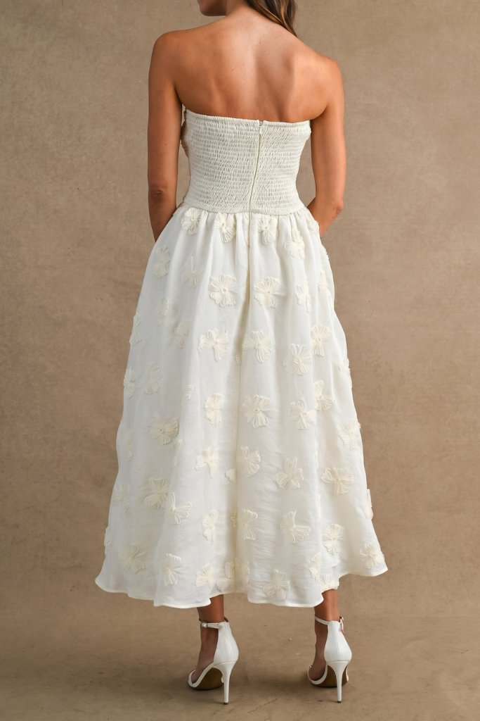 Self Serving 3D Floral Maxi Dress - Cream