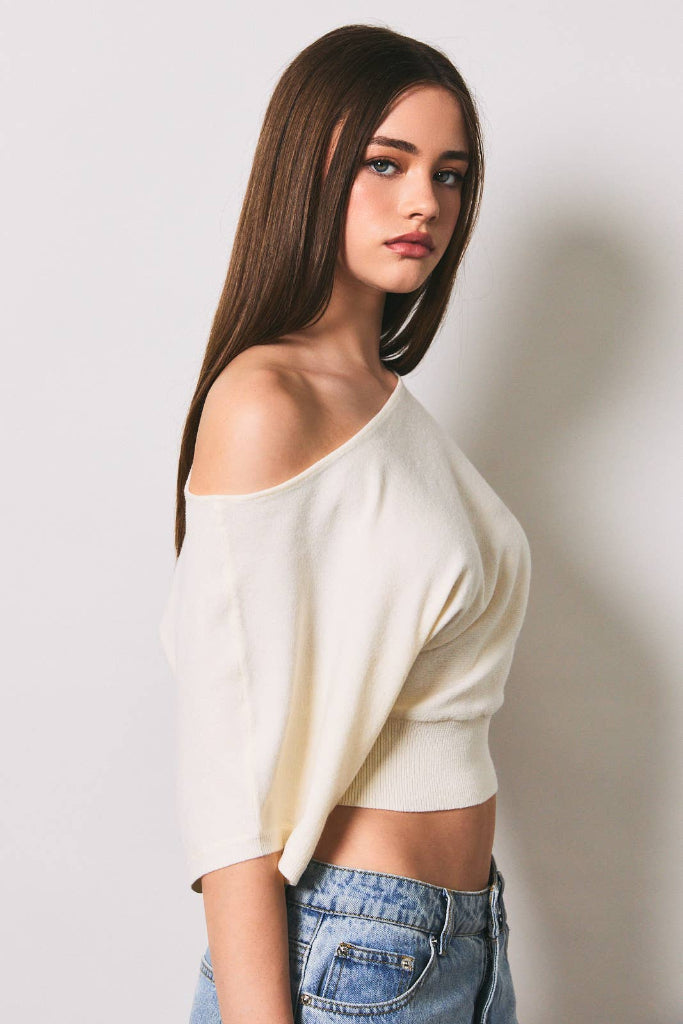 LE LIS - BOAT NECK KNIT SWEATER WITH BATWING SLEEVES