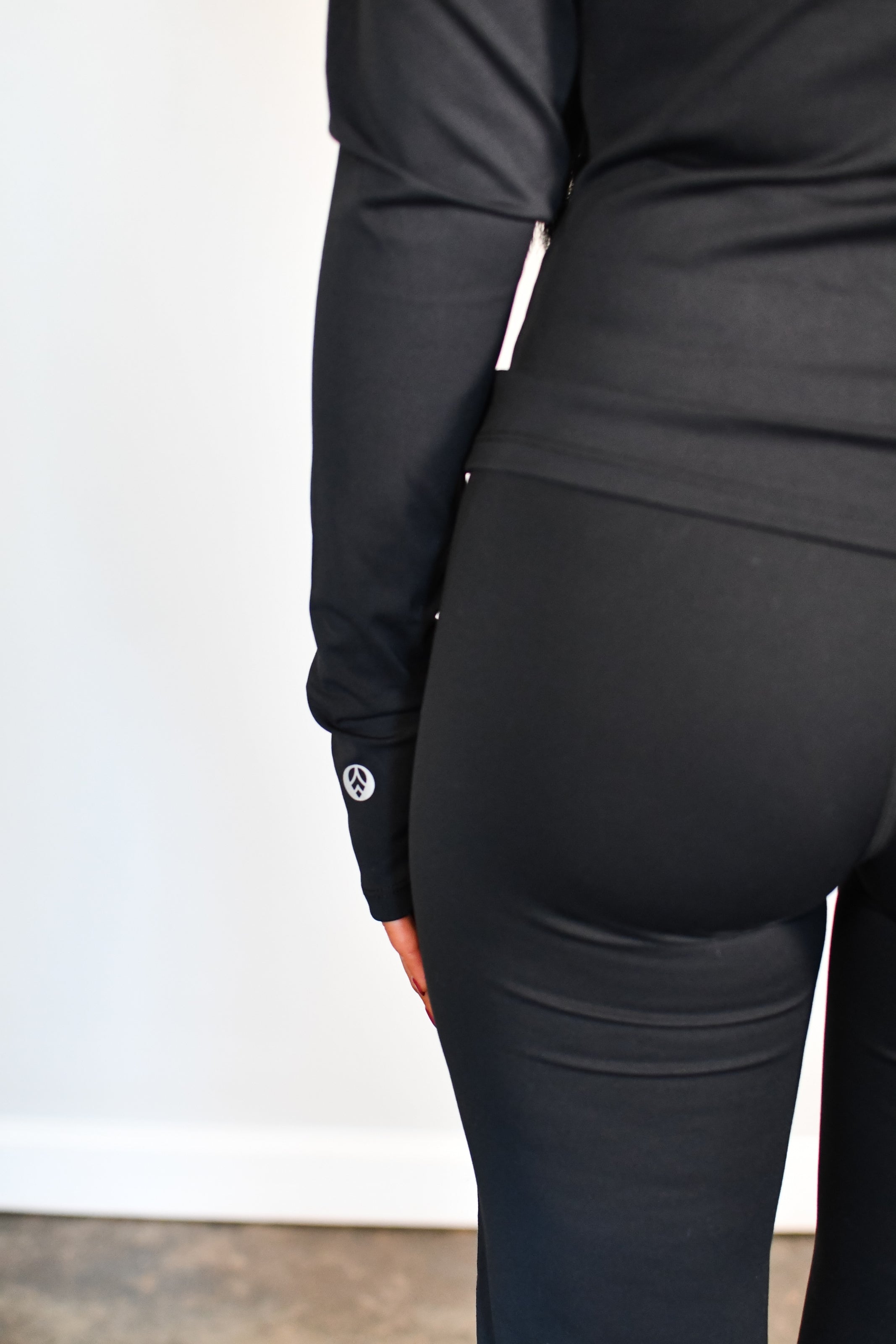 Tooloolah The Core Zip Up Jacket - Black